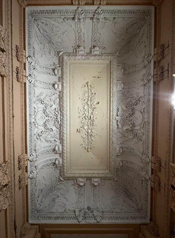 Парадные Санкт-Петербурга: зачем ходят, как попасть и&nbsp;какие стоит увидеть