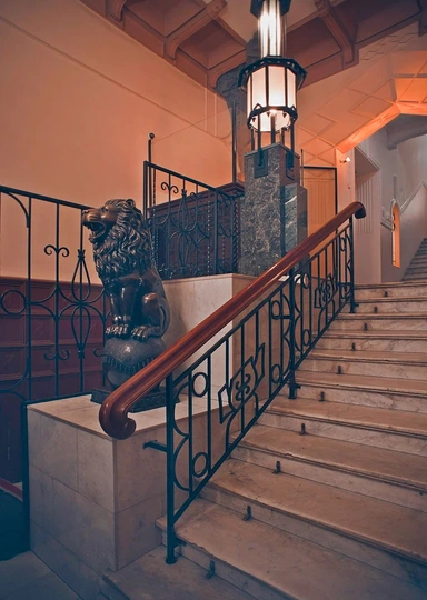 Парадные Санкт-Петербурга: зачем ходят, как попасть и&nbsp;какие стоит увидеть