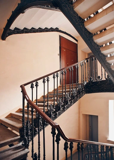 Парадные Санкт-Петербурга: зачем ходят, как попасть и&nbsp;какие стоит увидеть