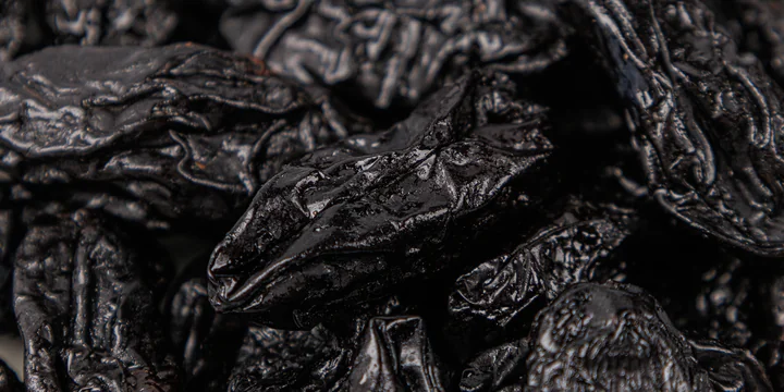 Чем полезен чернослив и сколько в нём калорий