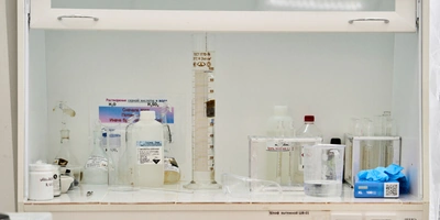 Берём верхнюю ноту: как правильно есть голубое мороженое «Кукис»