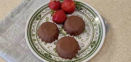 Эксперимент: готовим мороженое из авокадо и не только