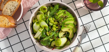 Летние салаты: простые рецепты на скорую руку