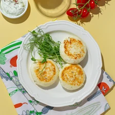 Несладкие сырники с пармезаном