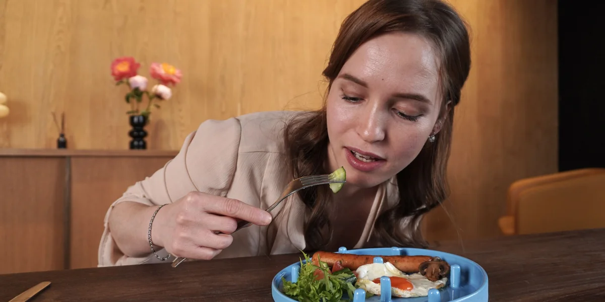 Одной левой: как хирург из Санкт-Петербурга запустил бренд адаптивной посуды