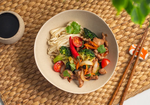 Рецепт «Мясо по-тайски с лапшой» Рецепт «Мясо по-тайски с лапшой»