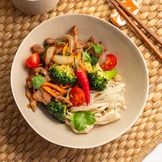 Мясо по-тайски с&nbsp;лапшой