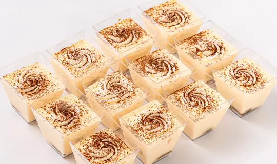 Десерт «Тирамису» в стаканчиках, 12 шт