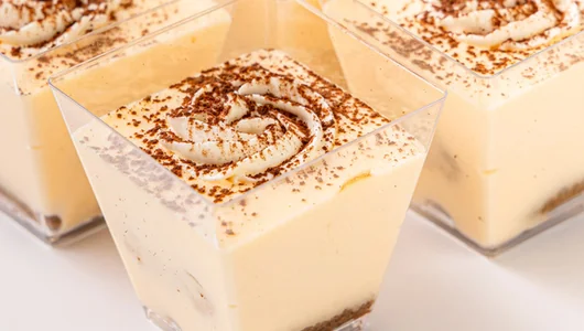 Десерт «Тирамису» в стаканчиках, 12 шт