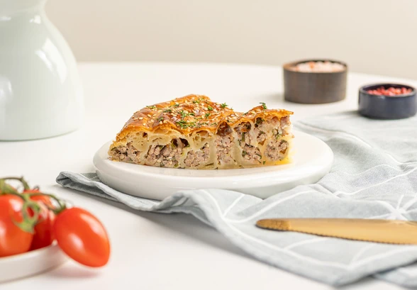 Рецепт «Пирог с мясом из слоёного теста» Рецепт «Пирог с мясом из слоёного теста»