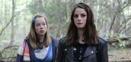 Дж. Бриттан, Б. Элсли, «Молокососы». Кадр использован в иллюстративных целях