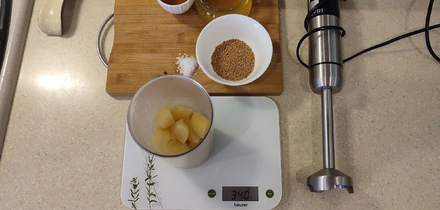 Эксперимент: варим яблочно-медовую горчицу