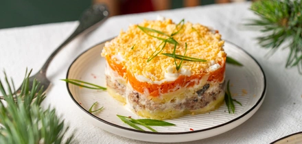 Мясо по-французски, мимоза, холодец: 7 классических рецептов для&nbsp;праздничного стола