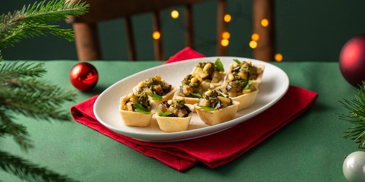 Мясо по-французски, мимоза, холодец: 7 классических рецептов для&nbsp;праздничного стола