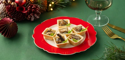 Мясо по-французски, мимоза, холодец: 7 классических рецептов для&nbsp;праздничного стола