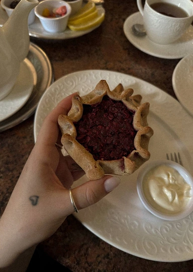 Наличники, желудёвый кофе и… 5 причин поехать в&nbsp;Сергиев Посад