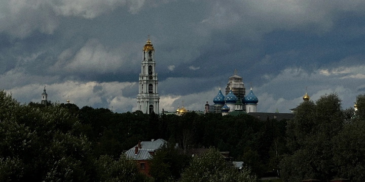 Наличники, желудёвый кофе и… 5 причин поехать в&nbsp;Сергиев Посад