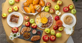 Что приготовить из яблок: 7 проверенных рецептов