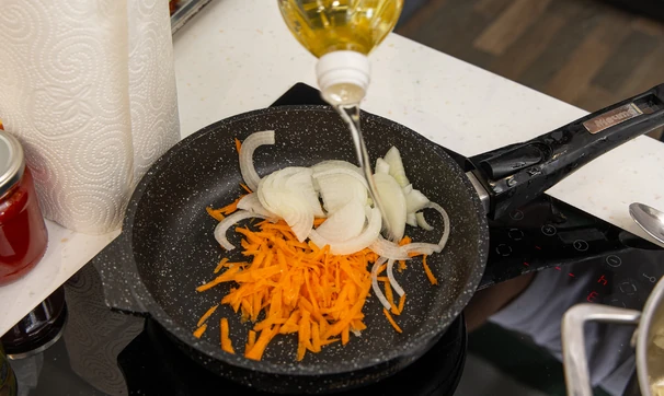 Солянка с капустой, шаг 3/8
