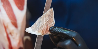 Чем отличается хамон от&nbsp;прошутто и&nbsp;при&nbsp;чём здесь гитара