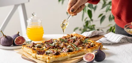 Рецепты с инжиром: от салата до запеканки