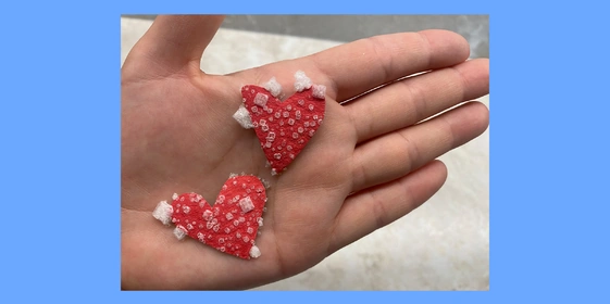 Как вырастить кристалл из соли: безопасный опыт для детей и взрослых