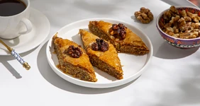 Пахлава с фисташками