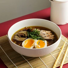 Сёю рамен с куриной грудкой