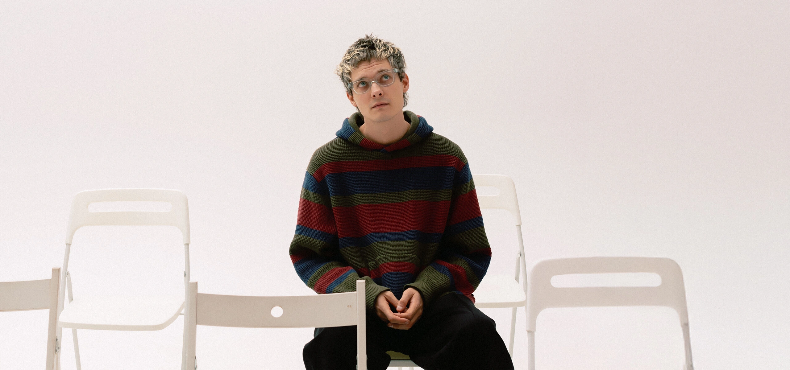 «Мы точно будем ошибаться»: говорим о&nbsp;катастрофизации родительства с&nbsp;музыкантом Алексеем Шалым