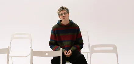 «Мы точно будем ошибаться»: говорим о катастрофизации родительства с музыкантом Алексеем Шалым