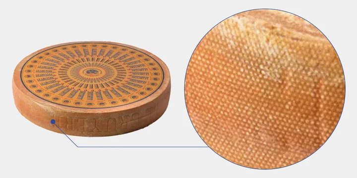 Как отличить настоящий швейцарский сыр от его копии