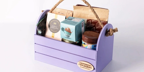 Вкус торжества: кейтеринг, торты и подарки от «ВкусВилл Праздник» теперь и в приложении