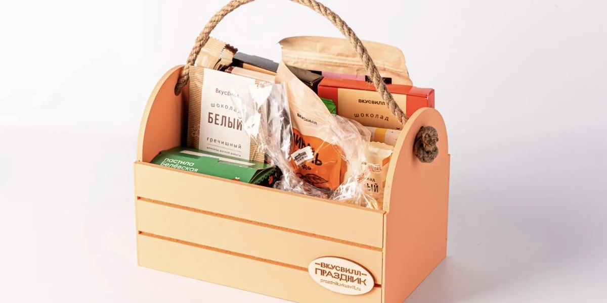 Вкус торжества: кейтеринг, торты и подарки от «ВкусВилл Праздник» теперь и в приложении