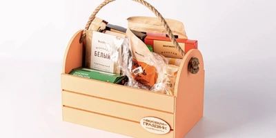 Вкус торжества: кейтеринг, торты и подарки от «ВкусВилл Праздник» теперь и в приложении