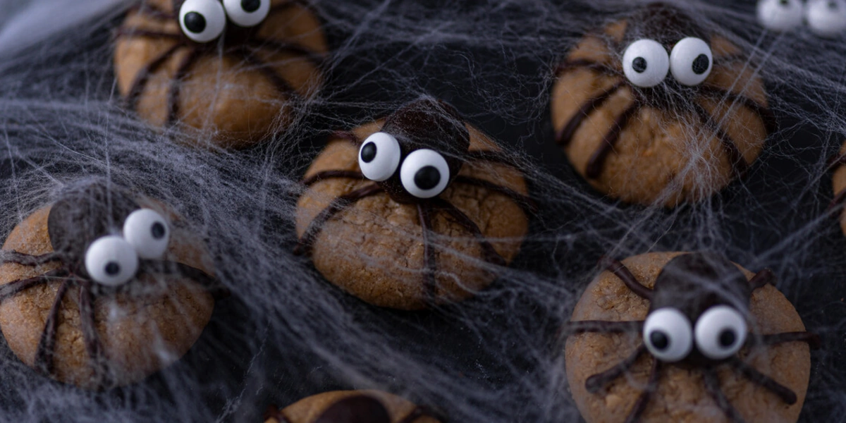 Жутко вкусно: осенние десерты для&nbsp;тематической вечеринки