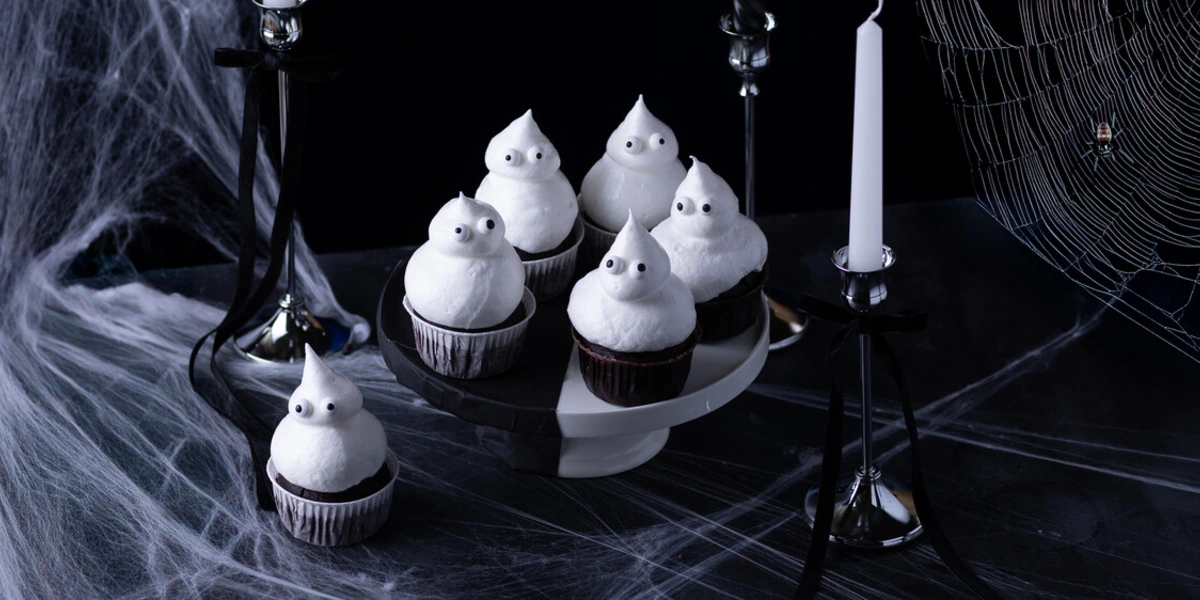 Жутко вкусно: осенние десерты для&nbsp;тематической вечеринки