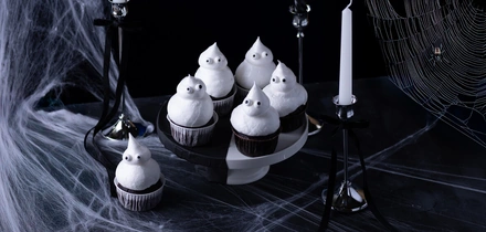 Жутко вкусно: осенние десерты для&nbsp;тематической вечеринки