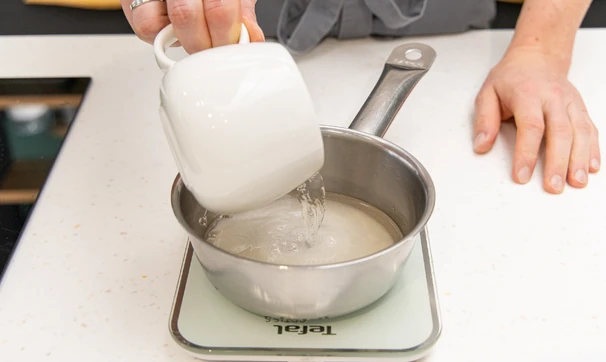 Шоколадные капкейки с меренгой, шаг 7/9