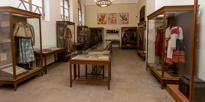 Вампиры средней полосы, конфекты, покаченики — как полюбить Смоленск