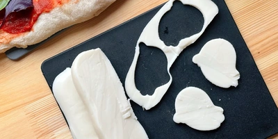 Мы рискнули и&nbsp;сделали «жуткую» пиццу из&nbsp;TikTok. И&nbsp;вот что из&nbsp;этого вышло