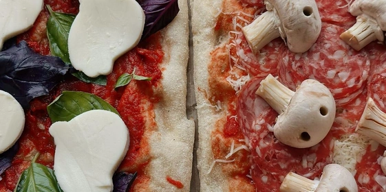 Мы рискнули и&nbsp;сделали «жуткую» пиццу из&nbsp;TikTok. И&nbsp;вот что из&nbsp;этого вышло