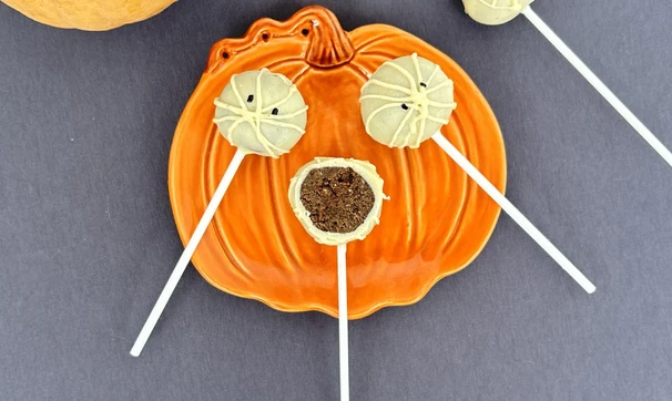 Кейк-попсы «Мумии», шаг 11/11