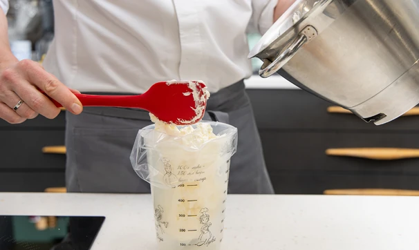 Трайфлы «Ведьмино зелье», шаг 2/5