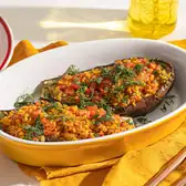 Лодочки из&nbsp;баклажанов с&nbsp;булгуром