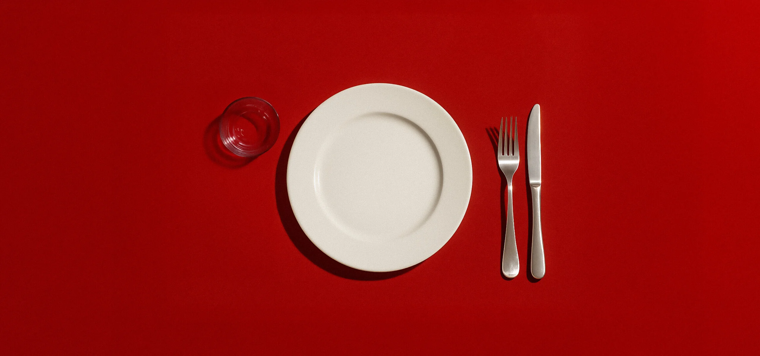 Сухое голодание: для чего люди отказываются от еды и воды