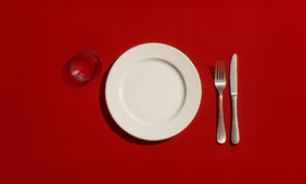 Сухое голодание: для чего люди отказываются от еды и воды