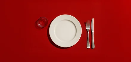 Сухое голодание: для чего люди отказываются от еды и воды