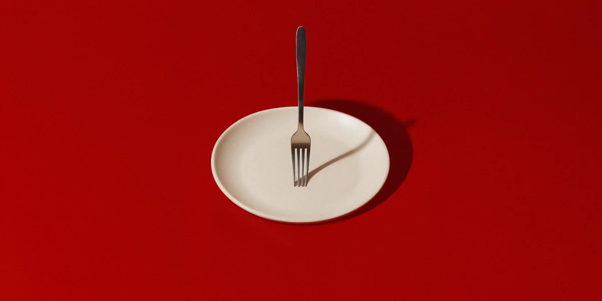 Сухое голодание: для чего люди отказываются от еды и воды