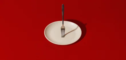 Сухое голодание: для чего люди отказываются от еды и воды
