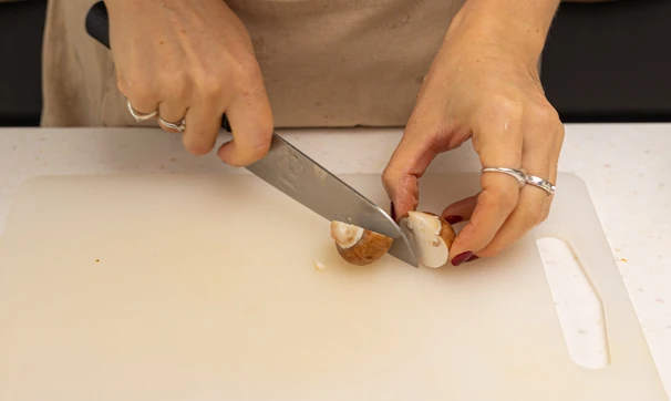 Корейский салат с шампиньонами, шаг 1/9